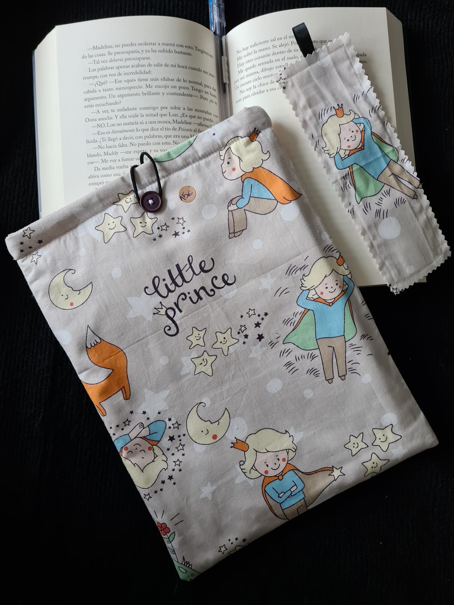 Funda para libro de El Principito y marca páginas – La Marieta Tea